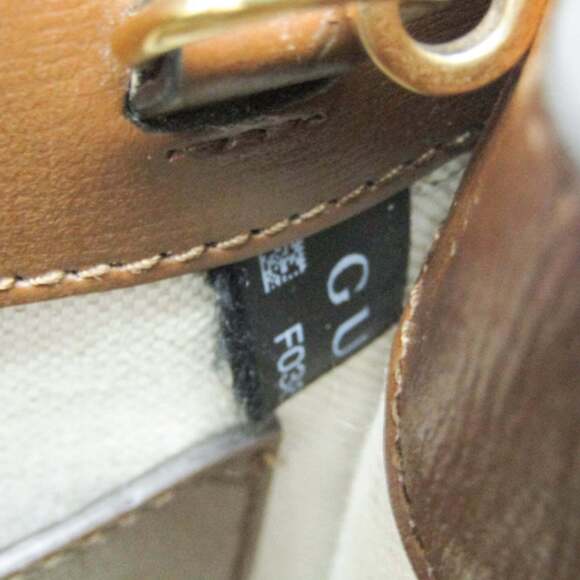 GUCCI Authentic Brown Leather Shoulder Bag